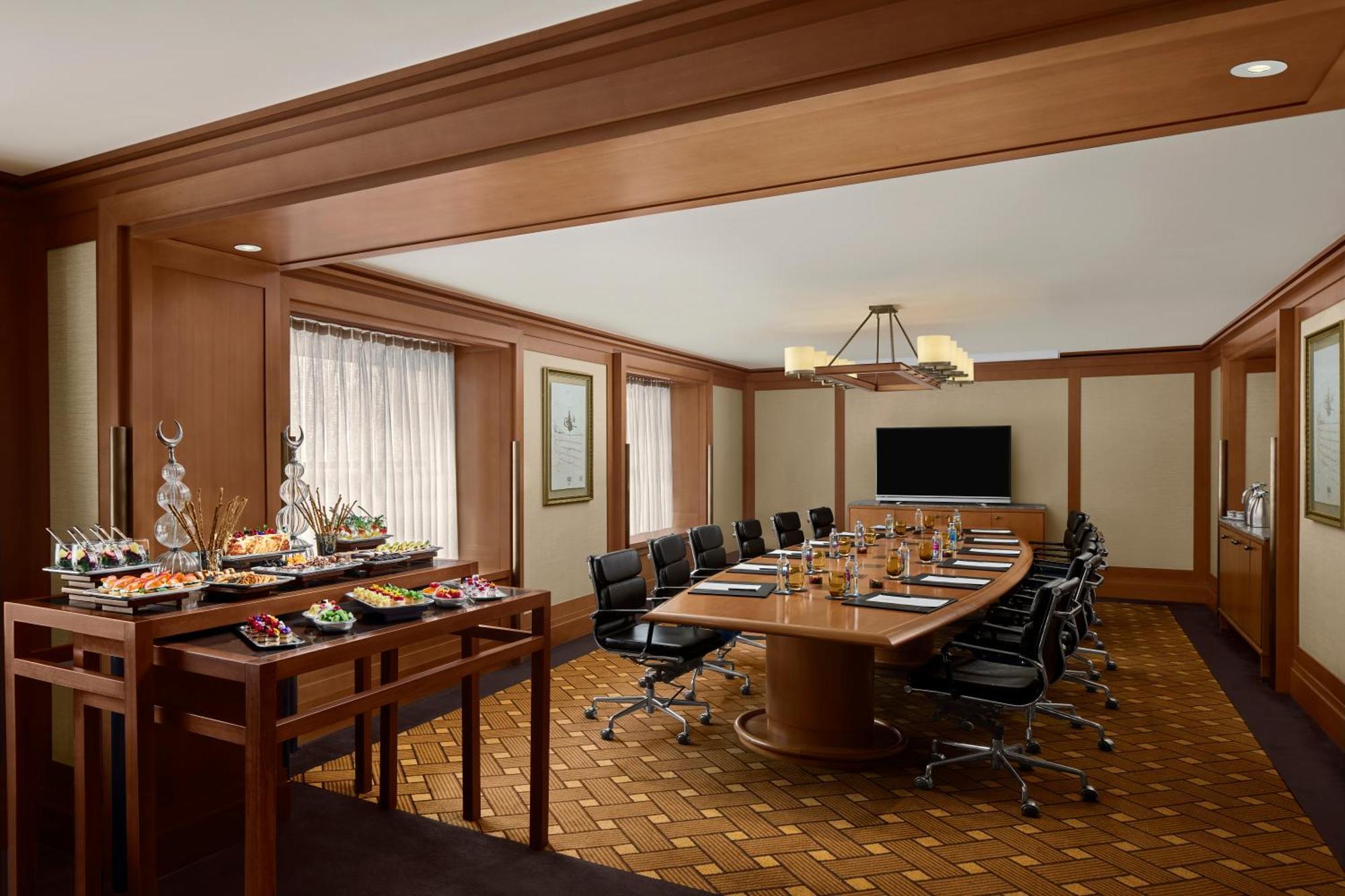 Divan 5*